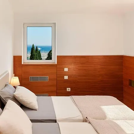 Apartment Stella Aurora - The Best View, Elegance & Luxury Split
